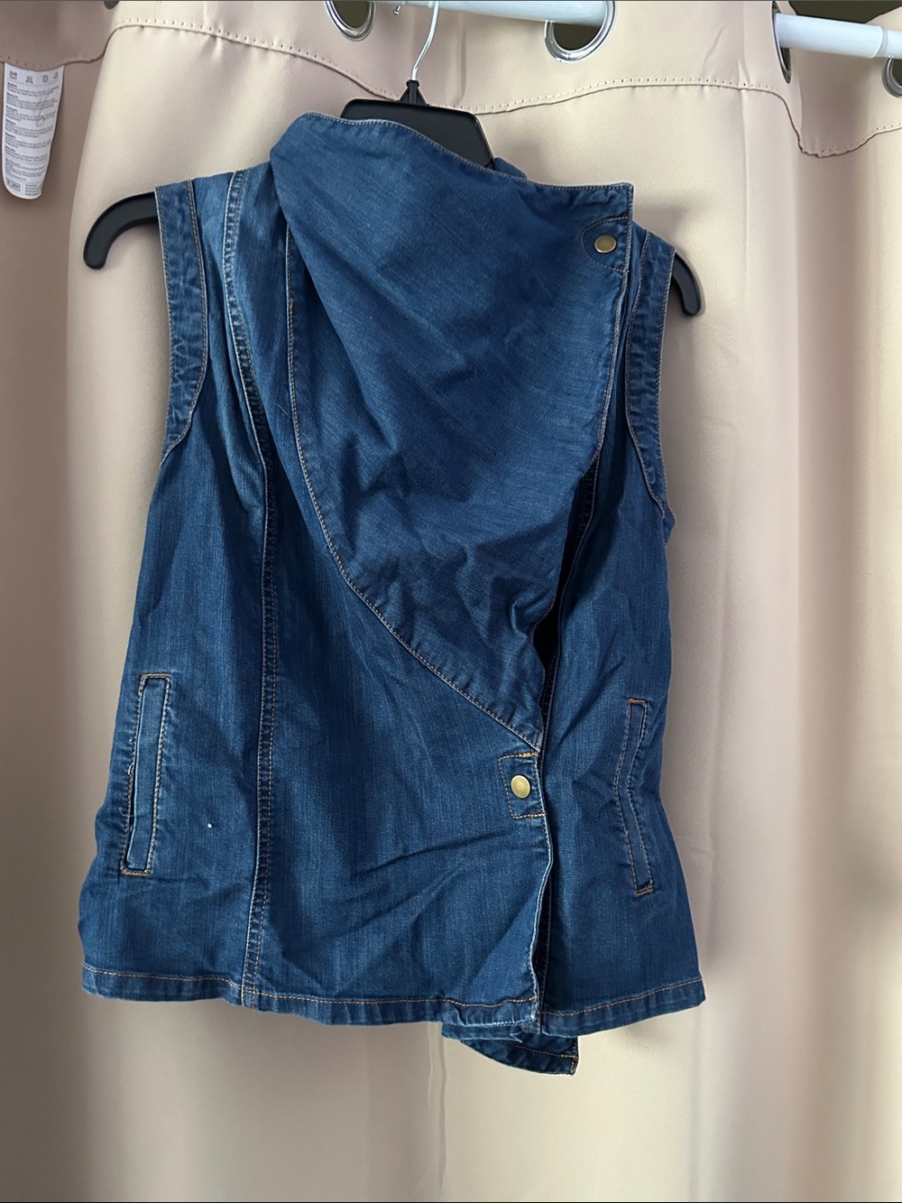 Kut from the Kloth Denim Blue Hooded Vest